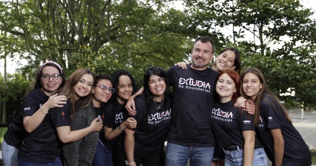 EXTUDIA la agencia que la está rompiendo en lo multicultural, con sus planes de estudio en el exterior